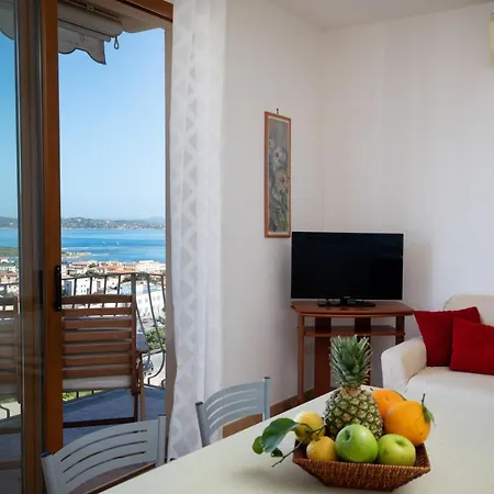 Homey Experience - Lejlighed La Maddalena (Sassari)